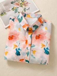 Women's All-Over Floral Print Button-Front Shirt - Short Sleeve Collared Blouse For Date Nights/Parties/Travel, Spring-Summer Wardrobe Essential With Versatile Styling