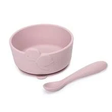 2件套可爱海龟硅胶婴儿碗套装，适合6个月以上的宝宝！防倾倒吸盘底座+防漏设计+120毫升勺子！可爱的动物图案碗身，防滑手柄，可放入洗碗机清洗。是欧盟父母和中东及北非地区清真家庭的完美婴儿喂养方案！精美包装。必备婴儿礼物，现代父母的理想之选！