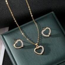 Conjunto de joias femininas (colar + brincos) com decoração de strass em formato de coração
