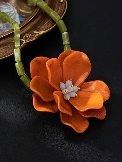 1pc Exaggerated Orange & Black Tie Dye Floral Handmade Beaded Pendant Necklace, Floral 3D Decor Necklace For Party, Casual, Elegant, High-End, Simulated Flowers (Black Tie Dye Color Random; Slight Color Difference Between Actual Product And Image Due To Lighting And Angle)