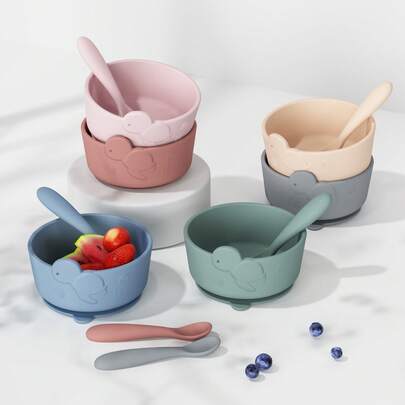 Adorable 2 Pieces Turtle Silicone Baby Bowl Set For 6+ Months! Anti-Tip Suction Base + Leak-Proof Design + 120mm Spoon! Cute Animal Pattern Bowls With Non-Slip Handles & Dishwasher . Perfect Toddler Feeding Solution For EU Parents And Halal-Friendly Families In MENA! , Packaging. Must-Have Baby Gift & For Modern Mom & Dad!