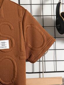 2 件男童休闲装短袖纯色 T 恤和短裤套装，带小袋，日常穿着，夏季