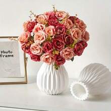 1 Stück Vase im Boho-Stil mit Streifen aus Kunststoff, elegantes Weiß - perfekt für Wohnzimmer, Arbeitszimmer, Weinregal Dekoration, multifunktionale Heimdekoration | Moderne Dekorationsstück | Stabile Kunststoffvase, dekorative Vase