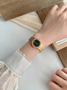 1pc Creative Watch Gold /Silver And Fashionable Quartz Watch, Suitable For Birthday Gift, Anniversary Gift, Daily Matching