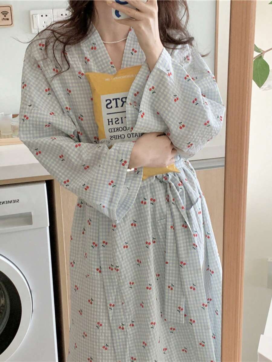 可爱樱桃格子家居服长袍，舒适宽松长款家居服，春秋季，V领长袖带口袋 - 櫻桃愛心 - 查看 1