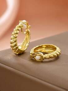 2pcs Minimalist Personalized Hollow Geometric Metal Clip Earrings Without Piercing, Suitable For Daily Wear
