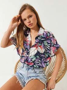 BIANCO LUCCI Damen Tropenmuster Kurzarm Lässig Urlaubshemd Herbstkleidung Grafik-T-Shirts Damen Lehreroutfits für Frauen, große Frauen - Violett - Übersicht 4