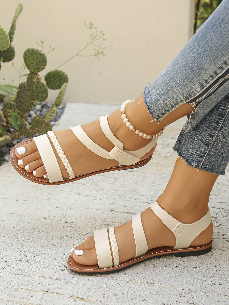 Giày sandal đế bằng có quai đan trang trí dành cho nữ, kiểu dáng thường ngày, kiểu dáng móc và vòng