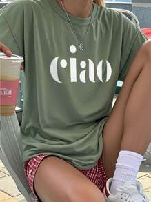 The New Spring And Summer Women's Printed Pattern Daily Casual Round-Neck Grass Green Short-Sleeved T-Shirt Is Fashionable And Elegant, With A Touch Of Vacation Charm. It Is Your Daily Necessity And Holiday Top
