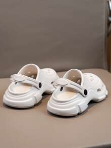 一脚蹬镂空凉鞋，女童透气轻便拖鞋，适合室内家居浴室，四季皆宜