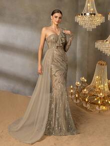 Faeriesty Luxuriöses Champagner-farbenes Abendkleid mit Perlen, asymmetrischem Träger, Meerjungfrauensaum und fließendem Tüllnetz-Drapierung an der Seite - perfekt für Hochzeiten, Galas, formelle Anlässe und Frühlings-/Sommerfeste