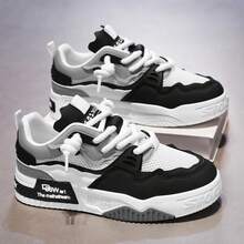 1 Pair Men's Lace-Up Skate Shoes, Durable PU Flat Sneakers With Letter Pattern, Outdoor Sports - Black - View 4