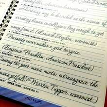 1 件 3D 凹槽快速书法练习笔记本，个性化圆形手写英文写作练习册，适合成人，可重复使用的书法练习贴纸 - 圣诞节、圣诞礼物、新年礼物（包括 1 支笔 + 5 支笔芯 + 1 个笔架，款式/颜色随机） - 彩色 - 查看 6