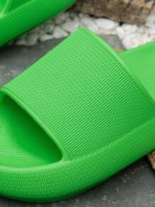 Women's Summer Casual Soft & Comfortable Thick Sole Cushioned Bathroom/Indoor & Outdoor Slippers