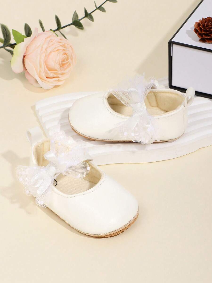 1 双女童蕾丝波尔卡圆点蝴蝶结 PU 钩环设计平底防滑公主鞋，适合 0-1 岁幼儿，春秋季 - 白色 - 查看 1