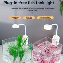 1/2 Unidades Lámpara de iluminación para acuario con pinza, 3 fuentes de luz de color, conmutación entre modos de luz blanca, cálida y neutra, brillo ajustable, cabeza giratoria 360°, flexible y portátil, tamaño pequeño, alimentada por batería (batería no incluida)/versiones recargables, adecuada para plantas de acuario, recipiente de vidrio, pequeño estanque de agua dulce, accesorio de iluminación para acuario, lámpara para pecera, lámpara para libros pequeños