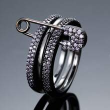 1 pieza Anillo de mujer con diseño de tres lazos de aguja única y diamantes de circonia incrustados, diseño único