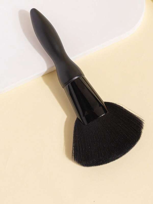1 pieza Pincel de maquillaje, pincel de forma de abanico con mango de madera para polvos, base de maquillaje, rubor