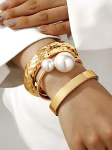 1 Set/1 pieza Elegante y delicado brazalete metálico de onda dorada con forma de gota de agua, de moda y elegante, adecuado para la calle, viajes, actividades en equipo, fotografía callejera, eventos formales, regalo de graduación