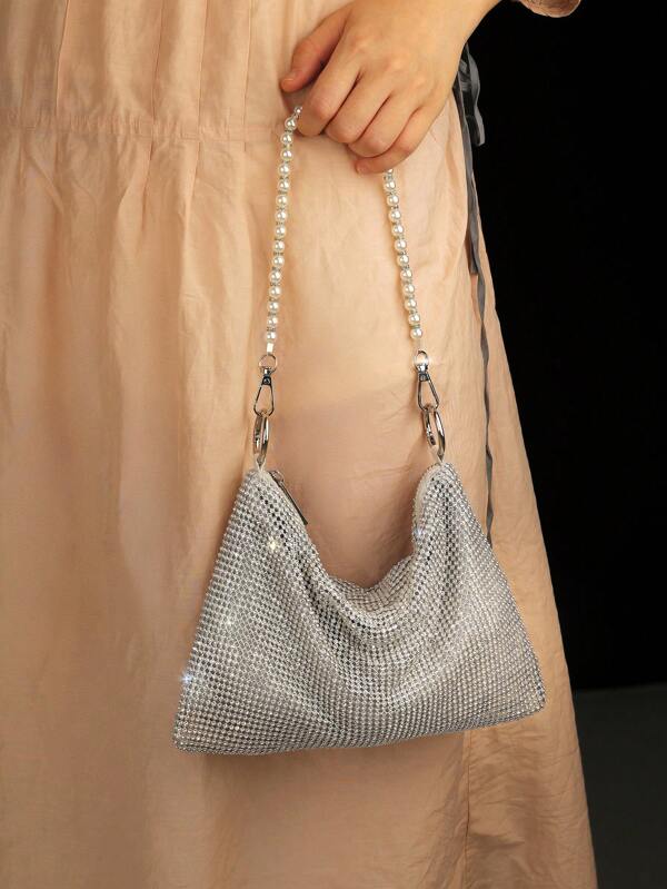 Lightweight,Casual Rhinestone Ring Linked Square Bag Evening Bag,Dinner Bag Glamorous,Elegant,Exquisite For Party Girl,Woman,Bride Perfect For Party,Dinner,Banquet,Gorgeous And Fashionable Sparkling Rhinestone Set With Diamond Knots, Hand-Held Dinner Bag