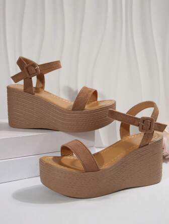 Sandales compensées à semelle épaisse pour femmes, grandes tailles, sandales compensées surdimensionnées transfrontalières UE/États-Unis avec corde, talon imperméable, sandales mules à talons hauts à la mode