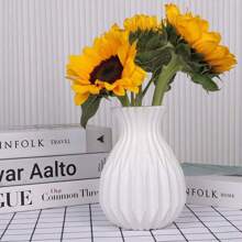 1 Stück Vase im Boho-Stil mit Streifen aus Kunststoff, elegantes Weiß - perfekt für Wohnzimmer, Arbeitszimmer, Weinregal Dekoration, multifunktionale Heimdekoration | Moderne Dekorationsstück | Stabile Kunststoffvase, dekorative Vase