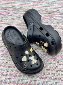 Chinelo babucha de salto alto 100% EVA com pingente aleatórios - Bonito e Confortáveis sem odor