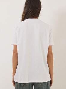 BIANCO LUCCI Elegant 3D Floral Decor Short Sleeve T-Shirt, Summer Graphic Tees Women Cute Tops Kawaii Homecoming - White - View 2