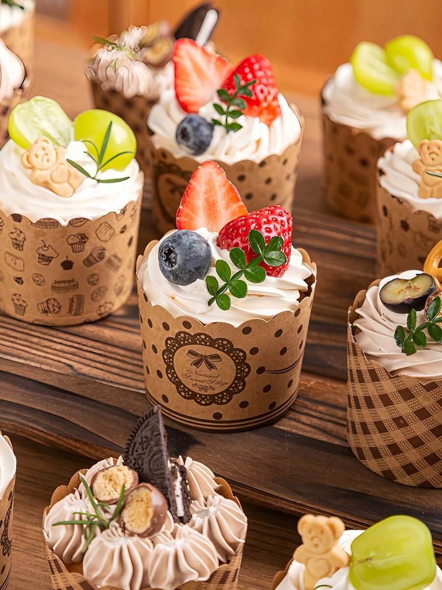 50 قطعة أكواب خبز ورقية صغيرة من الكرافت البني، بطانة ورقية للمافن والكب كيك، غير قابلة للتسرب، للاستخدام مرة واحدة بكميات كبيرة، مناسبة لحفلات الزفاف وعيد الميلاد والتخرج والحلويات