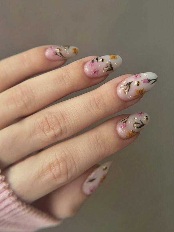 24pcs Medium-Length Almond Press On Nails&Fake Nails, Pink And White Gradient, Three Kinds Of Flowers In Pink, Yellow And White, Small Bee Pattern Print, Suitable For Daily Life Or Parties, Elegant Style,Is A Surprise Gift For Girls And Women