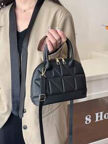 经典百搭时尚鳄鱼纹手提包，女士斜挎包/单肩包，简约皮革手提包/邮差包，圆顶提手手提包，配有可调节肩带，通勤公理包/斜挎包，适合购物、携带钱包、年轻女性、大学生、新人、白领等。非常适合办公室、大学、工作、商务、通勤、户外活动、旅行和郊游等场合。