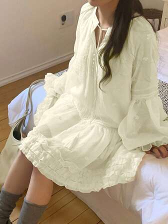 New Spring Sweet Style Embroidered Crochet Patchwork Flounced Hem Short Flare Sleeve Dress For Petite Women