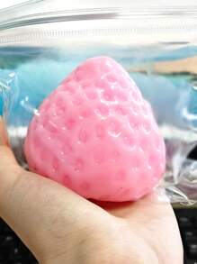 Juguete suave con forma de fresa grande y brillante, de material tipo silicona con aroma, hecho a mano para aliviar el estrés, de color rosa transparente con Top crema.