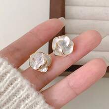 Elegant Camellia Earrings, Retro Style, Women's Fashion Accessories, Seasonal Daily And Vacation Accessories - E15-鮮花 - 查看 9