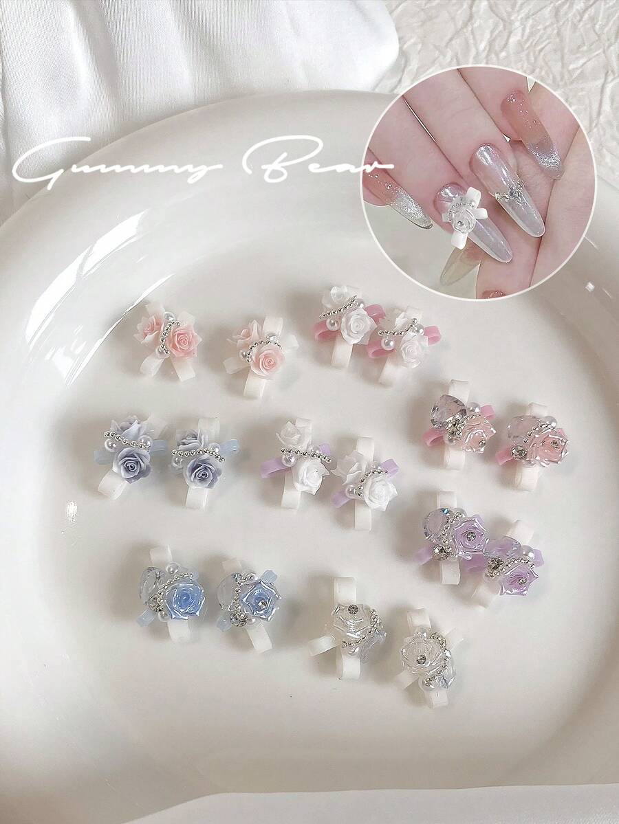 美甲装饰 - 3D 蝴蝶珍珠链、锆石心形、树脂花水晶；5 件银色蝴蝶美甲饰品、3D 美甲水钻蝴蝶装饰、新娘美甲雪纺丝带和合金配件美甲用品美甲美甲饰品美甲宝石