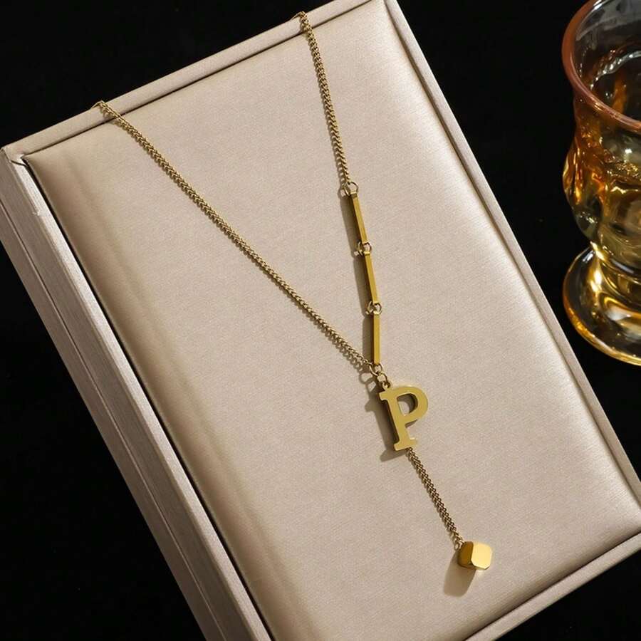 New Niche High-End 18K Stainless Steel 26 English Letters Small Square Tassel Pendant Necklace Women's Clavicle Chain - P - 查看 1
