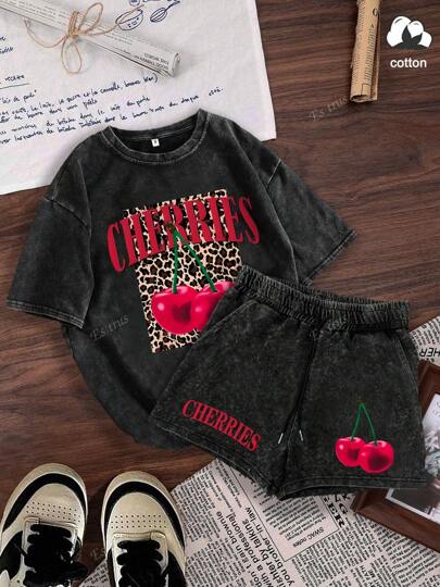 Set da 2 pezzi composto da t-shirt a maniche corte con collo rotondo e pantaloncini, in stile punk retrò, con stampa personalizzata "Lettere di ciliegie leopardate", in cotone, adatto per il tempo libero all'aperto, versione coreana di abbigliamento Y2K comodo e alla moda