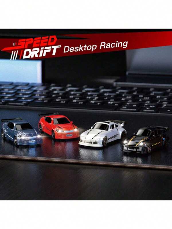 Neues Mini 1:64 Maßstab Drift Auto Funkfernsteuerung Spielzeug, 2,4 GHz 4WD Funkfernsteuerung Spielzeug mit Beleuchtung und Straßenhindernisse, USB aufladbare Lithium-Batterie, ideales Geschenk für Jungen und Mädchen, Spaß Geburtstags- oder Feiertagsgeschenk