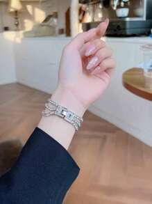 1 pezzo Cinturino per in lega di zinco con catena di strass, colore argento, adatto per Series SE/8/7/6/5/4/3/2/1, 41 mm, 40 mm, 38 mm, 45 mm, 44 mm, 42 mm