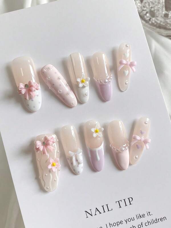 Lazo 3D dibujado a mano con lunares franceses degradados, que irradia un ambiente blanco y elegante. Arte de uñas portátil, uñas postizas desprendibles, suministros para uñas