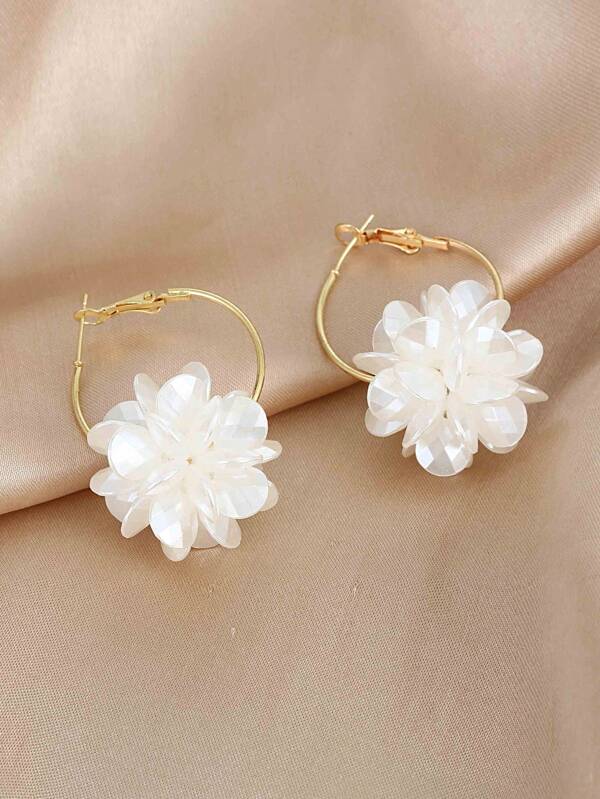 1 par de pendientes de flores de perlas falsas en 3D, aptos para uso diario