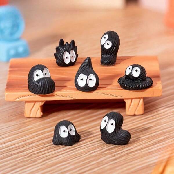 10/20Pcs Mini Resin ,Tiny Cartoon Miniature Figures Tiny Toys To Hide Micro Garden Landscape Aquarium DIY Decoration Craft Halloween Party Favors Toys(Random Color)
