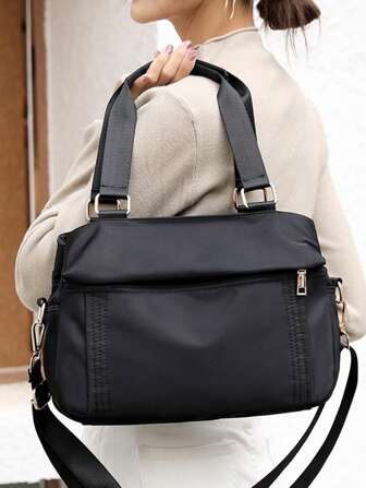 Flerskiktad nylonhandväska, axelväska med stor kapacitet, vattentät och lätt reseaxelväska, lämplig för shopping, plånbok, vardagliga utflykter, även lämplig för unga kvinnor, högskolestudenter, nygifta, tjänstemän etc. Mycket lämplig för kontor, skola, arbete, affärer, pendling, utomhusaktiviteter, resor och utflykter.