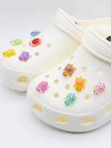 10pcs Glow-In-The-Dark Hole Shoes Accessories, Cute Cartoon 3D Turtle Detachable Decorative Accessories, Luminous After Absorbing Light, Beach Shoes Fluorescent Decorative Buttons