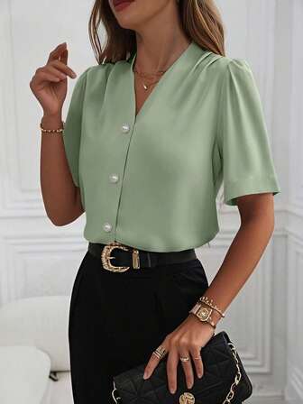 Free Form Summer New V-Neck Women's Shirt, Autumn/Winter Cardigan Blouse, Elegant Business Casual Commute Wear, Buttercup Yellow, Versatile Slimming Cute Top, Retro Korean Style, Size Runs Large Recommend Ordering One Size Down