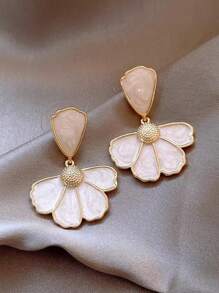 1 Pair Floral Design Fresh Earrings Suitable For Daily Matching