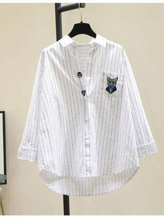 女式条纹印花纽扣口袋前短后长休闲衬衫