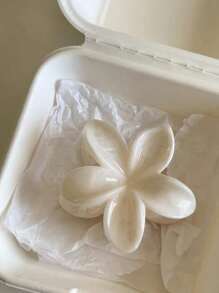 2 pezzi Fermagli per capelli a forma di crisantemo in acrilico per donne, eleganti e dolci, a forma di squalo, decorazione per raccolti, adatti per uso quotidiano, viaggi costieri, accessori di moda per fotografia, fermagli a forma di fiore stile boho