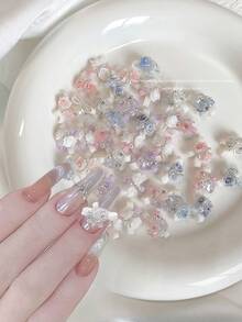 美甲装饰 - 3D 蝴蝶珍珠链、锆石心形、树脂花水晶；5 件银色蝴蝶美甲饰品、3D 美甲水钻蝴蝶装饰、新娘美甲雪纺丝带和合金配件美甲用品美甲美甲饰品美甲宝石 - 彩色 - 查看 4