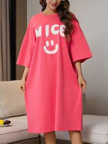 女士宽肩睡裙 - 字母和笑脸印花，涤纶，粉色套头修身家居服和睡衣，春夏